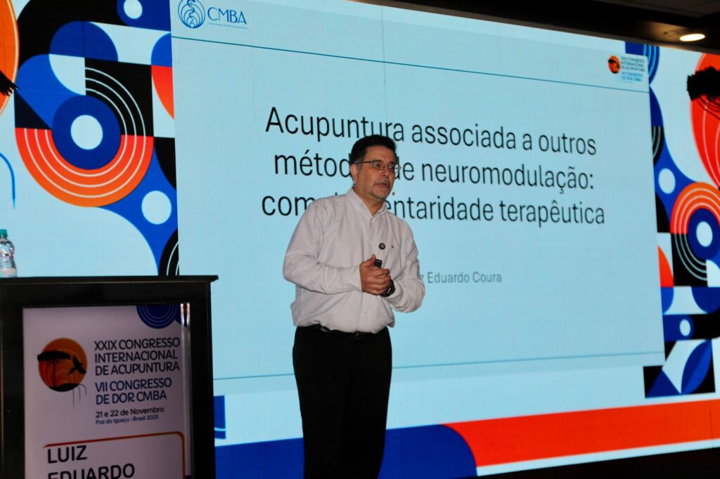 Imagem do artigo: Existe contraindicação para acupuntura? Entenda a segurança do procedimento